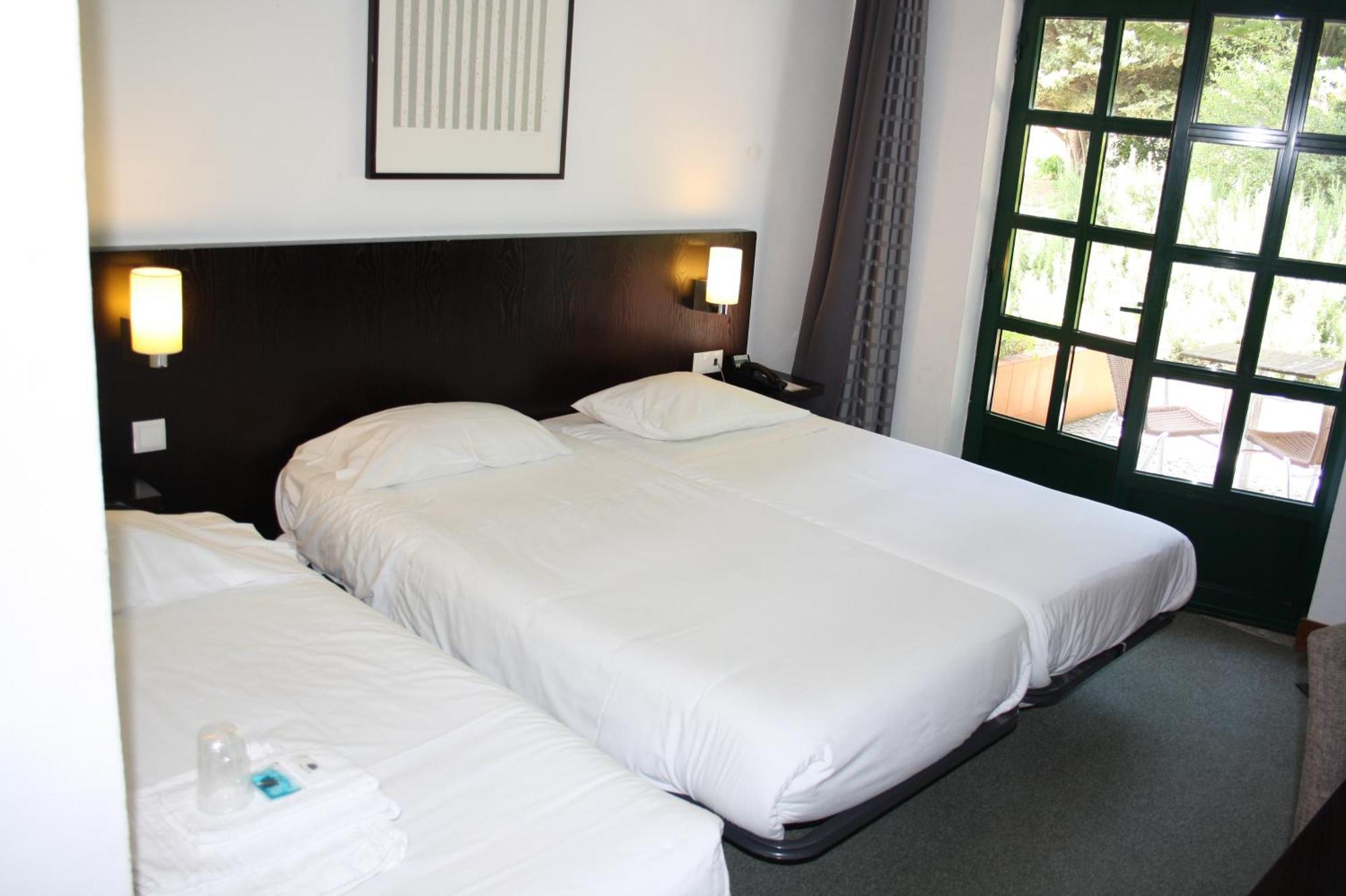 Flag Hotel Santarem Pernes Екстериор снимка