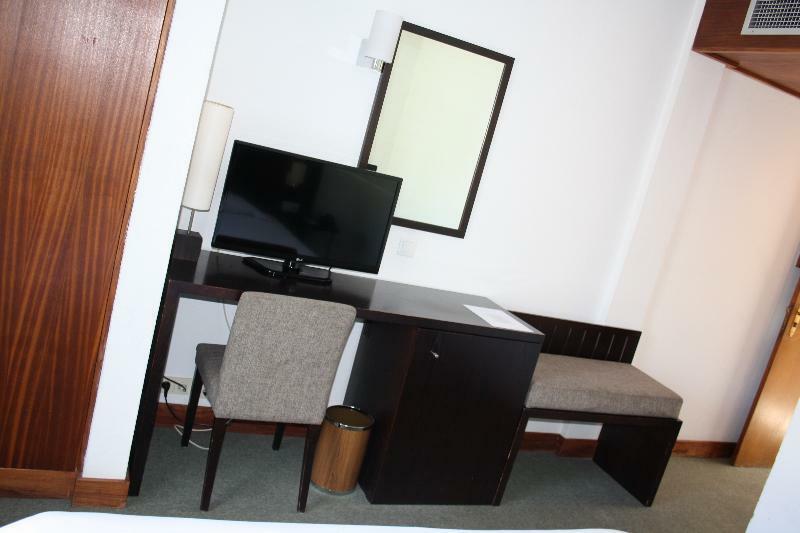 Flag Hotel Santarem Pernes Екстериор снимка